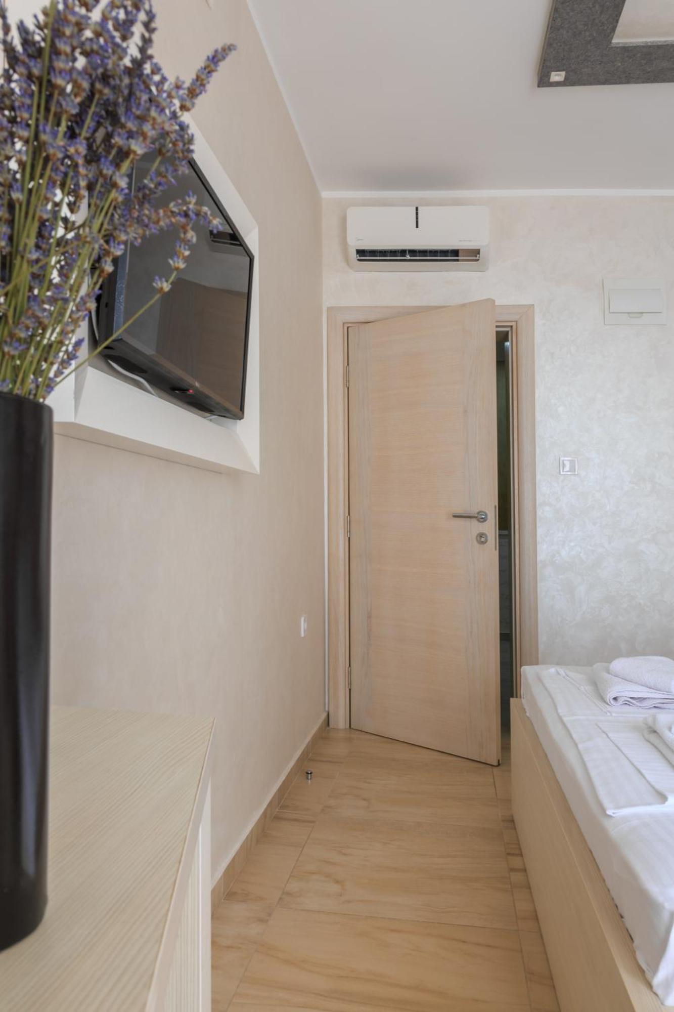 Hotel Maksim Herceg Novi Extérieur photo
