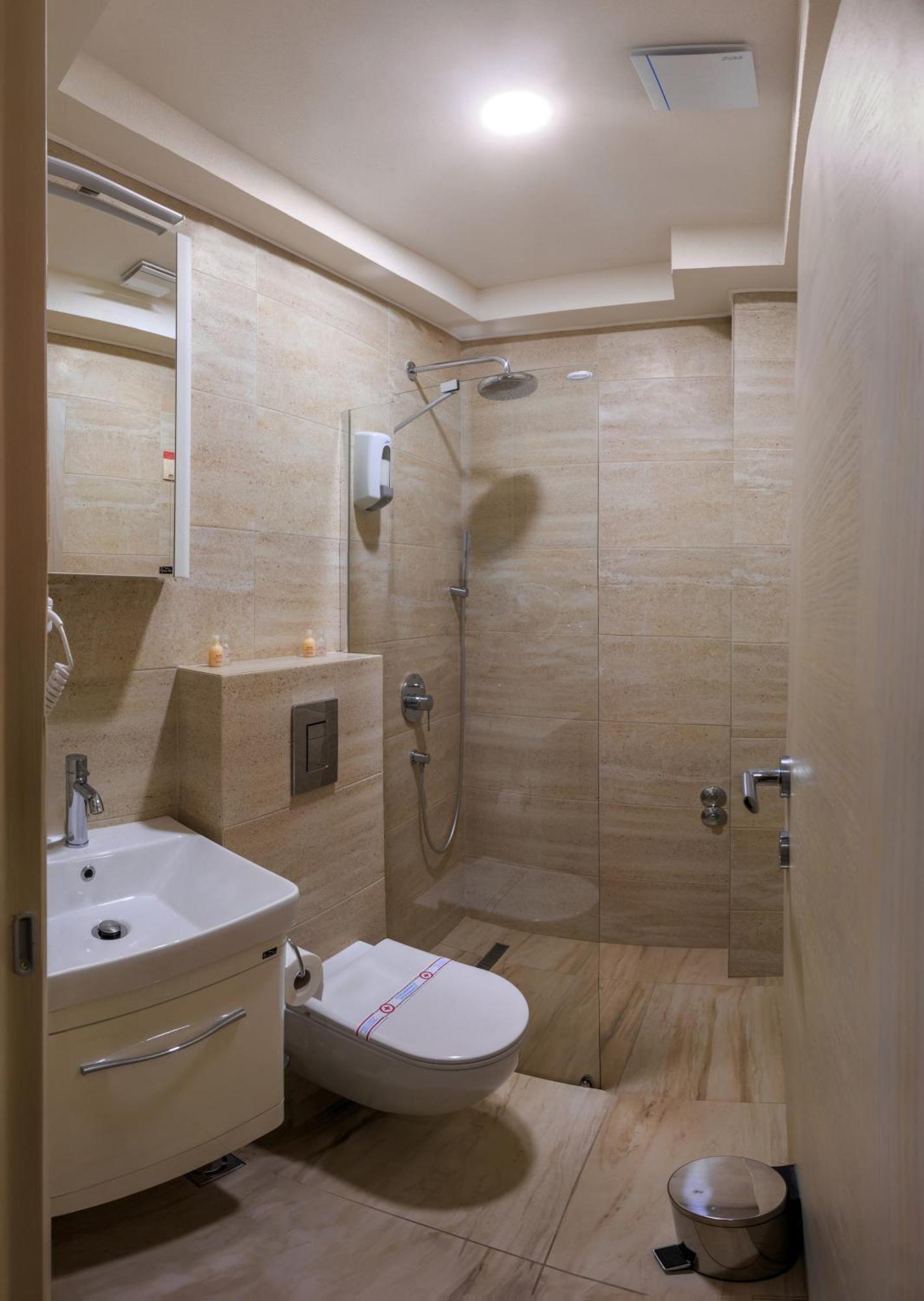 Hotel Maksim Herceg Novi Extérieur photo