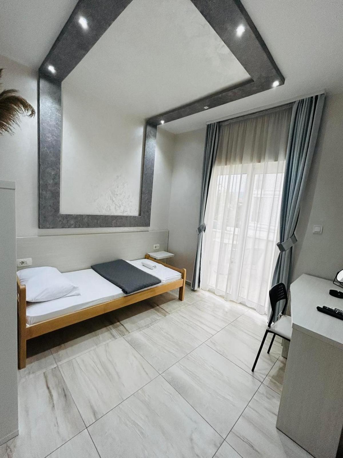 Hotel Maksim Herceg Novi Extérieur photo